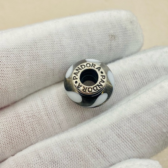 EUC Pandora 790676 Sterling Silver Black & White Swirl Murano Glass Bead - Picture 6 of 7